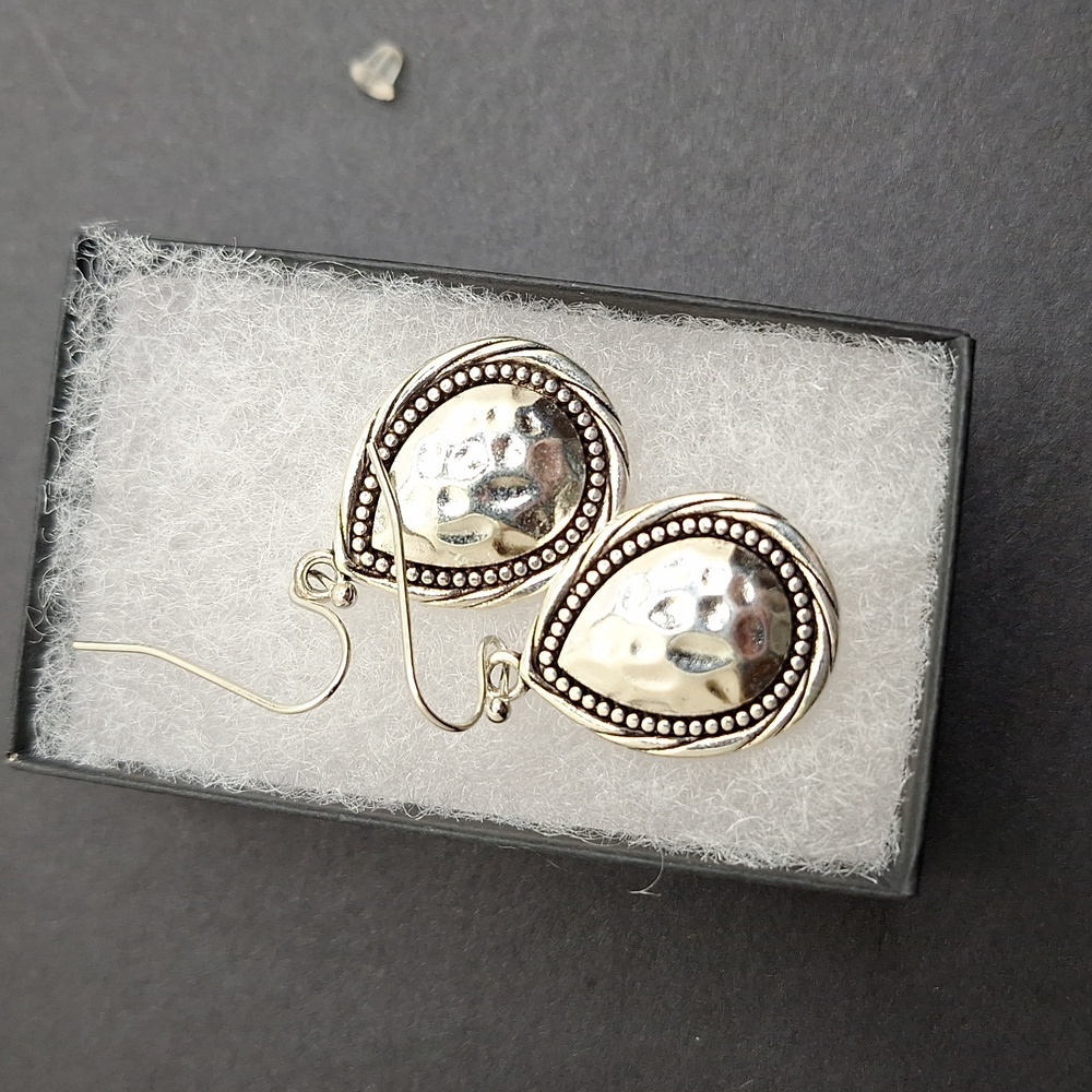 Silver tear drop hammered metal earrings Minimalist jewelry